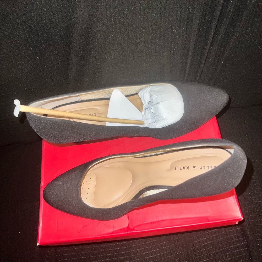 Kelly & Katie Black Women's Shoes